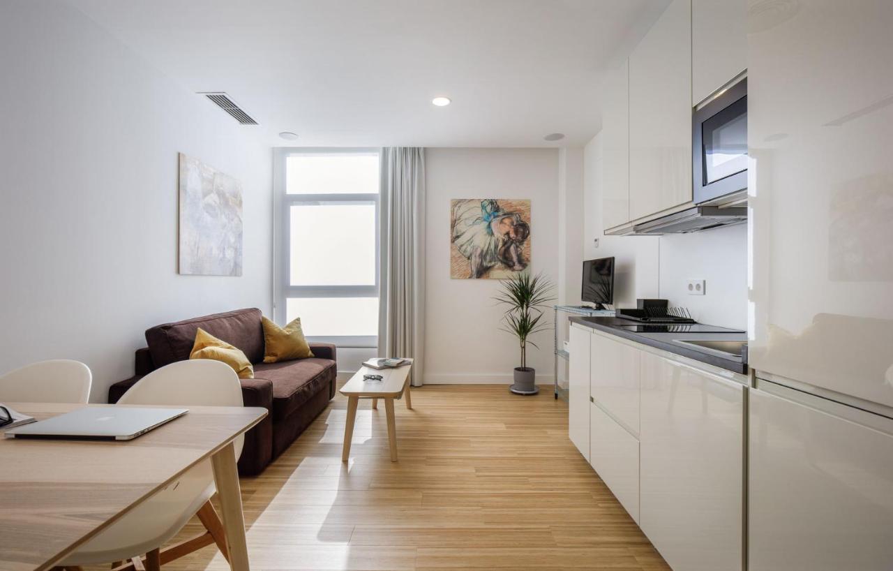 Mush Room Apartamentos Siviglia Esterno foto