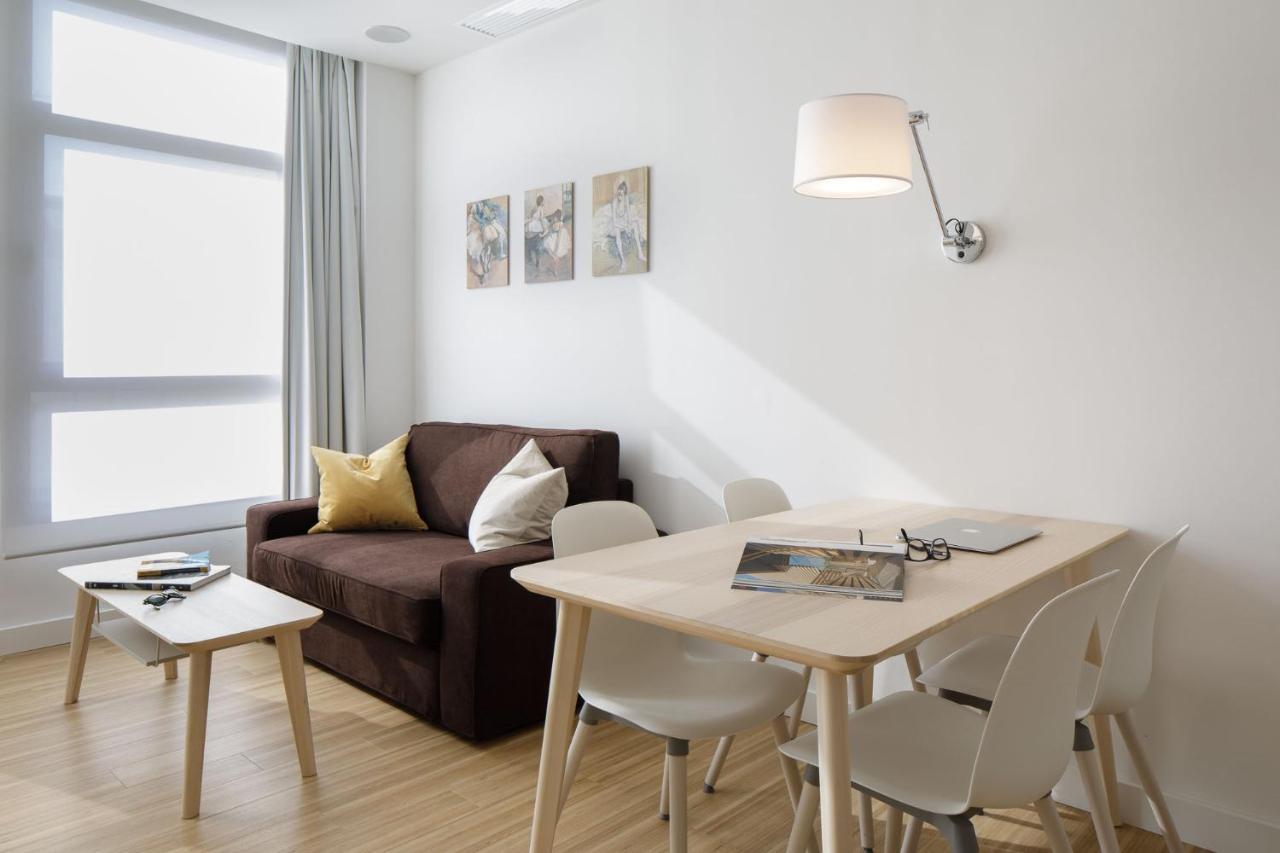 Mush Room Apartamentos Siviglia Esterno foto